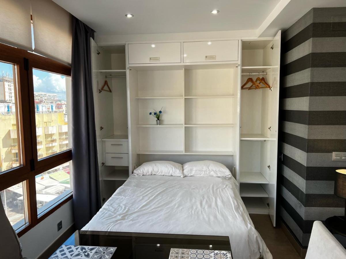 Modern In La Nogalera Appartement