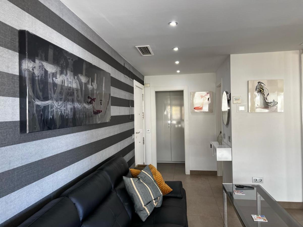 Modern In La Nogalera Apartment